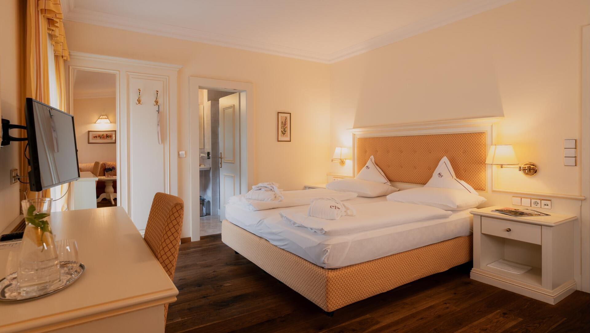 hotel-starkenberg-zimmer-2025-web-lq-9