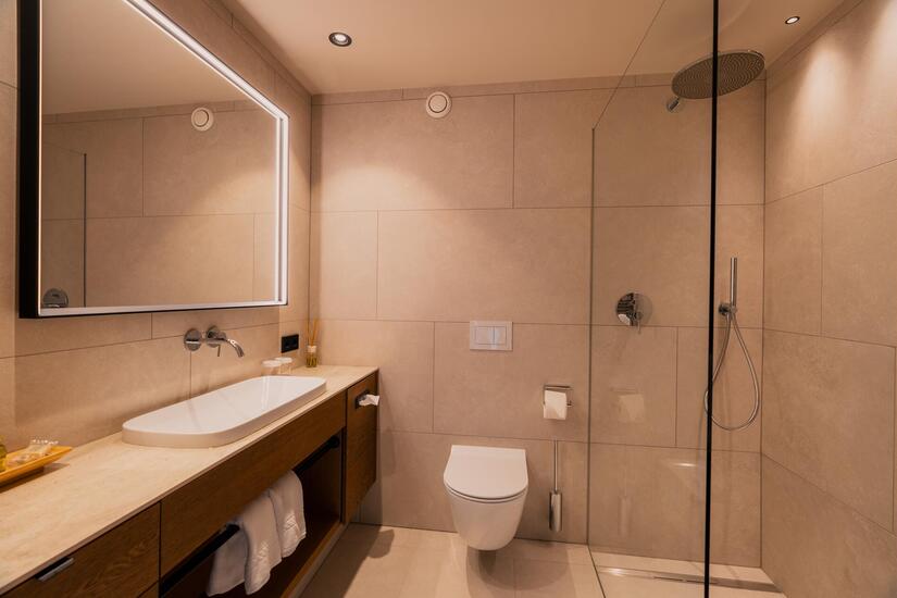hotel-starkenberg-zimmer-2-0-web-lq-18