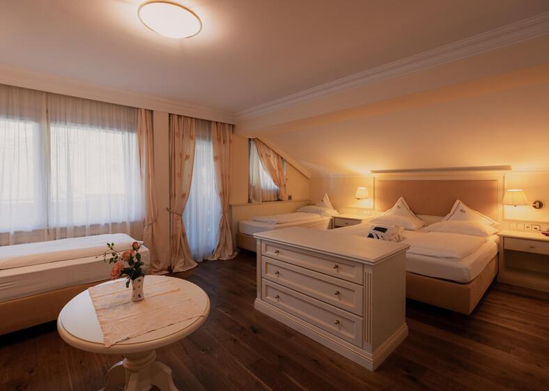 hotel-starkenberg-zimmer-2-0-web-lq-15